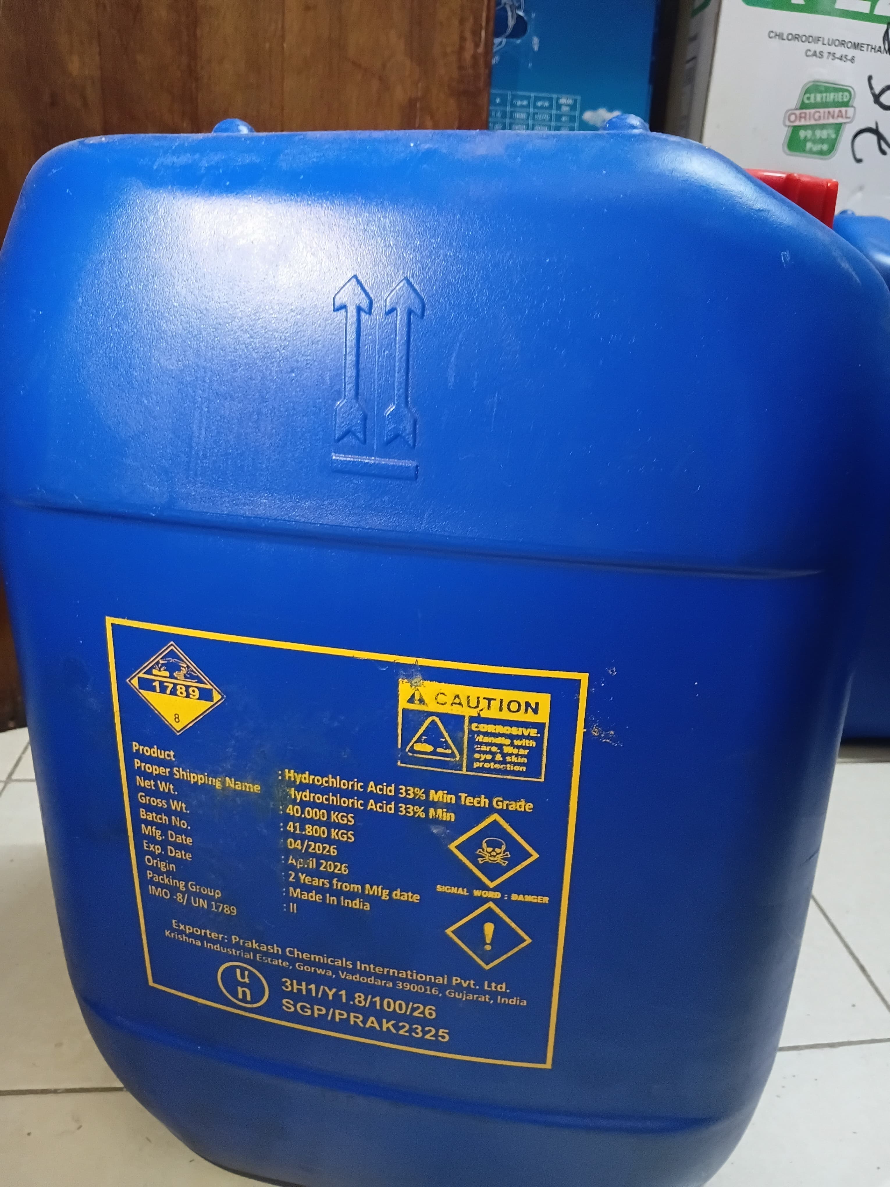 Hydrochloric Acid 33% Technical Grade — Clear, colorless to pale yellow fuming liquid