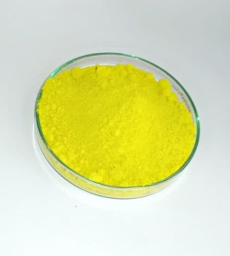 4-Chloro-2-nitrophenol — Off-white powder