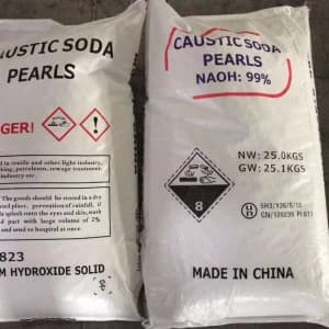 Caustic Soda Pearls — Granular white pearls