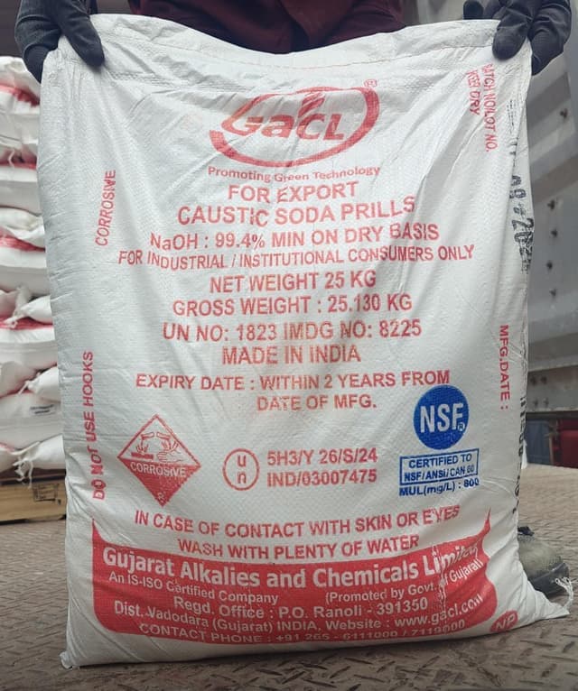 Caustic Soda Prills — Granular form