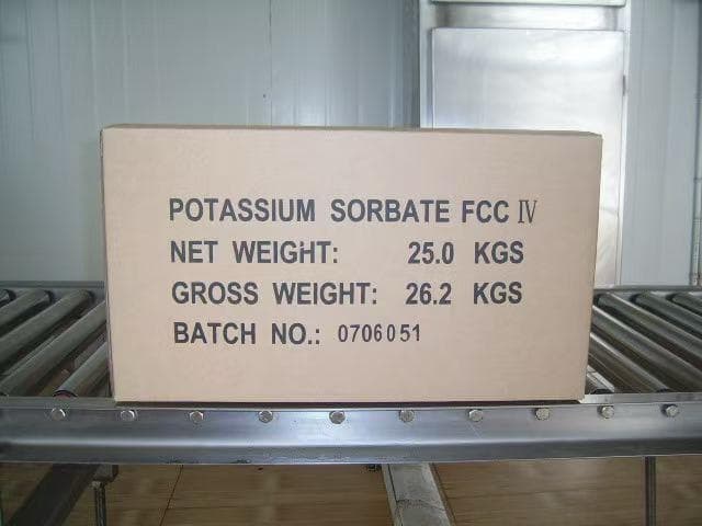 POTASSIUM SORBATE FCC IV — White granular powder