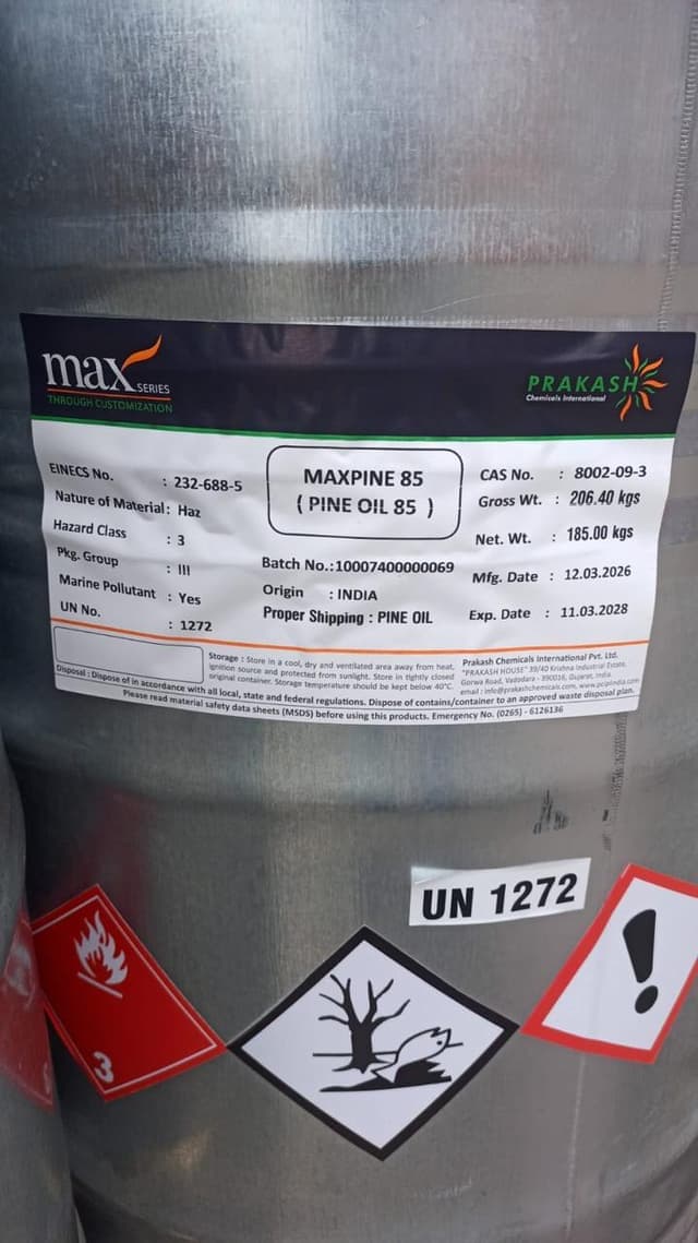MAXPINE 85 (PINE OIL 85) — Clear, yellowish liquid